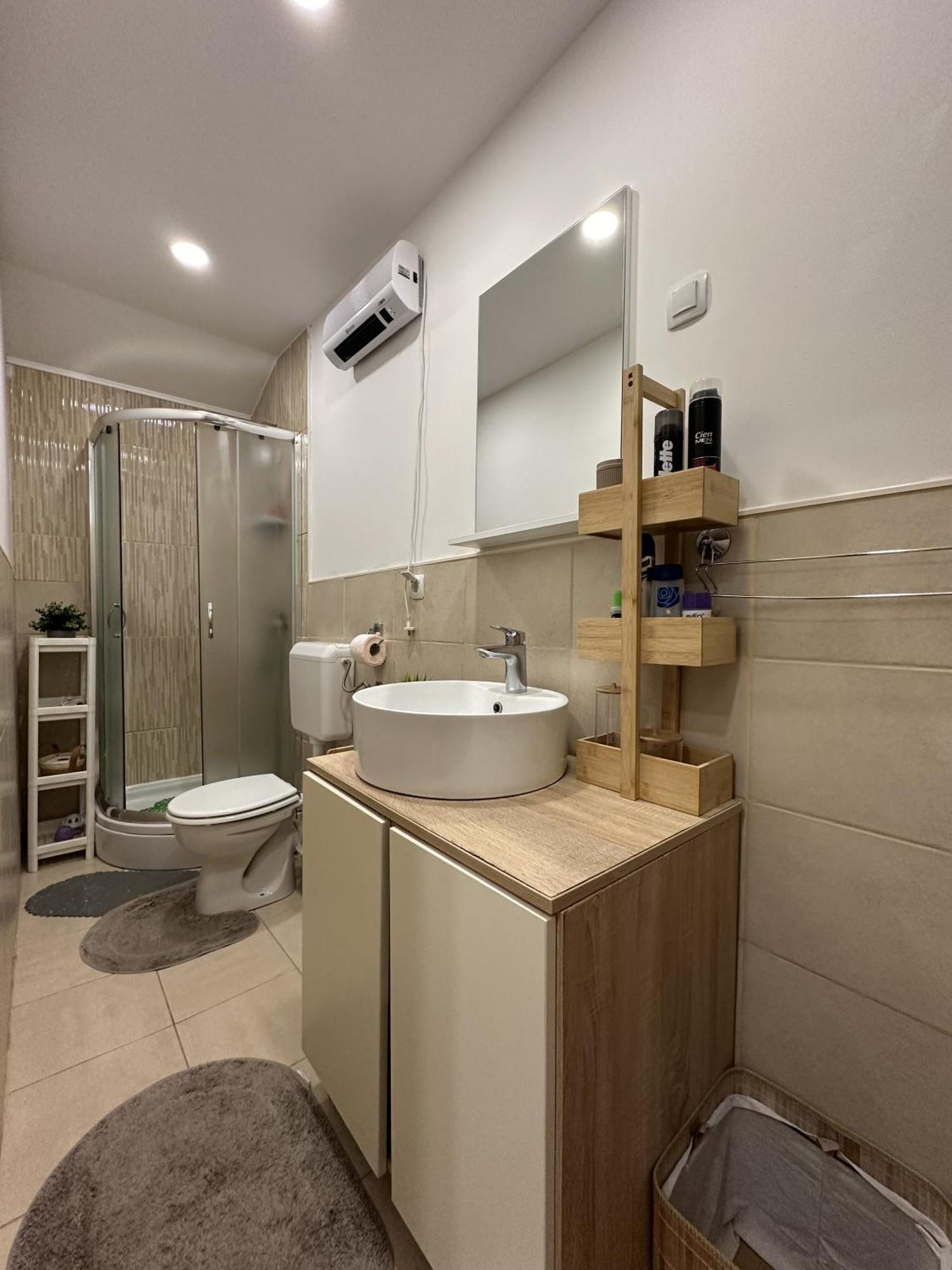 Albert Apartments Zagreb Airport Velika Gorica Luaran gambar