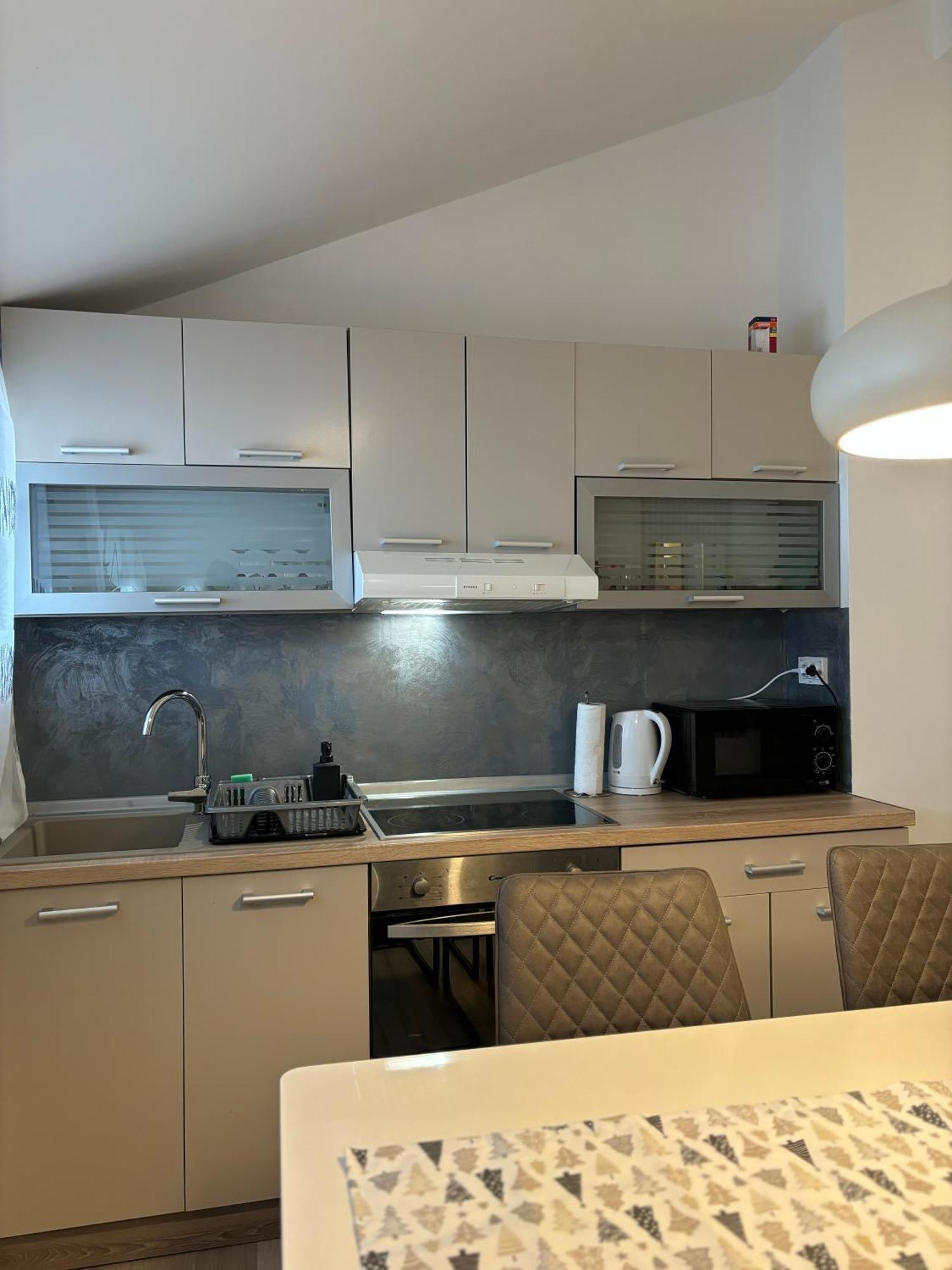 Albert Apartments Zagreb Airport Velika Gorica Luaran gambar